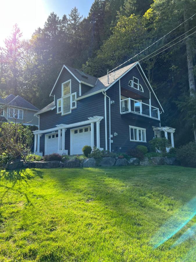 Sea And Cedar Retreat-A Home In A Tranquil Setting Cowichan Bay Exterior photo